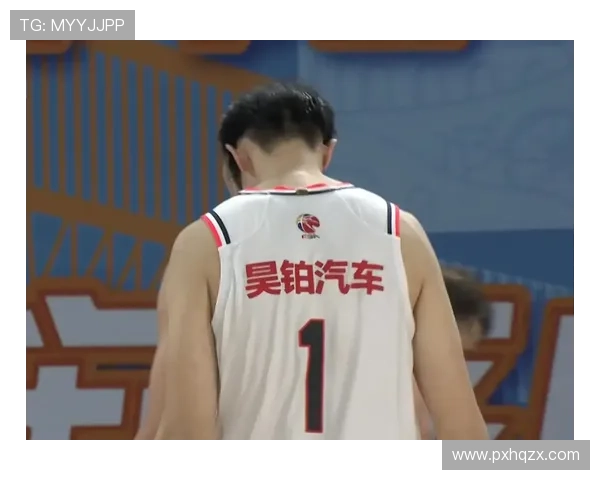 宁波签约前广东外援贝兹利进行试训